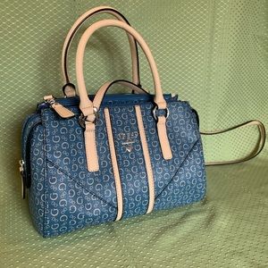 Guess Shoulder bag